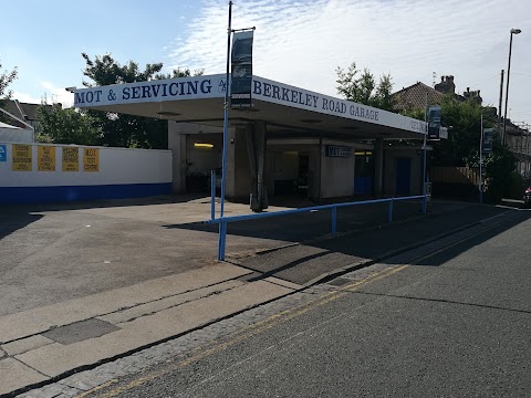 Berkeley Road Garage