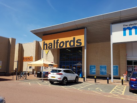 Halfords - Livingston