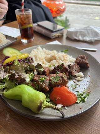 Kuzzu Turkish Bar & Grill