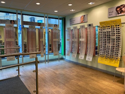 Specsavers Opticians and Audiologists - Bridgend