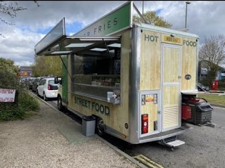 Margaret’s Food Bar / Burger Van