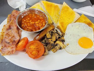 Peckish Cafe Sutton