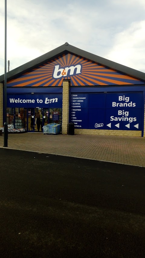 B&M Store