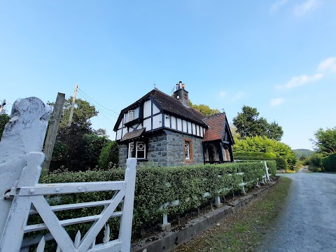 White Gate Lodge Self Catering Cottage