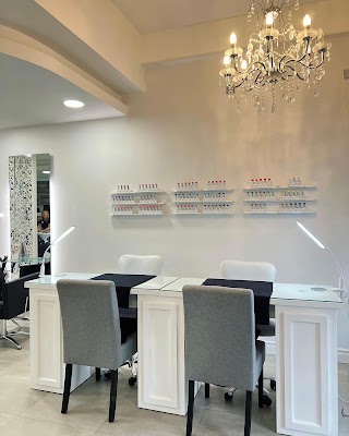 The Hair & Beauty Room