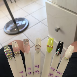 Kimberley's Nail Designs