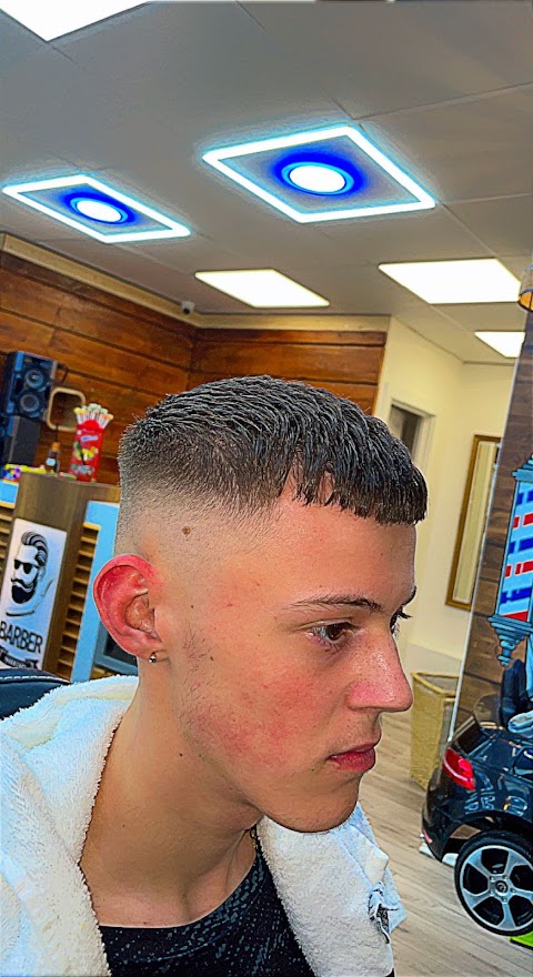 Fade zone barber