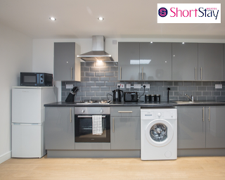 Short Stay Bristol Serviced Accommodation & Apartments Kingswood