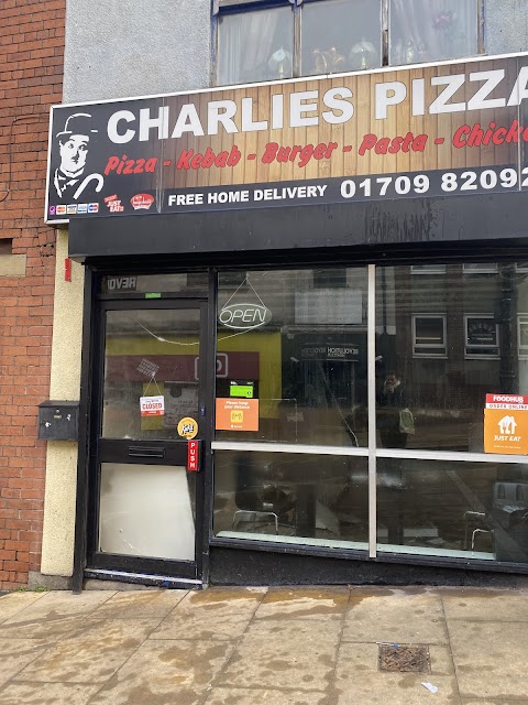 Charlies Pizza