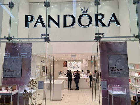 Pandora Bradford