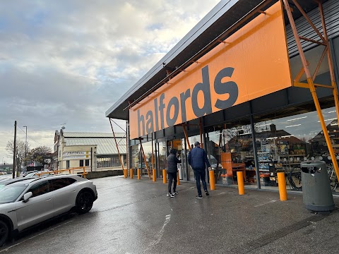 Halfords - Nuthall Road Nottingham (Nottingham)