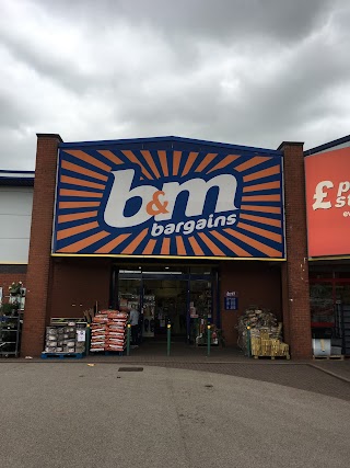 B&M Store