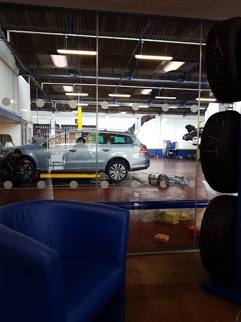 Kwik Fit Plus - South Ruislip