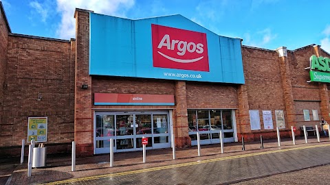 Argos Woking Lion Retail Park