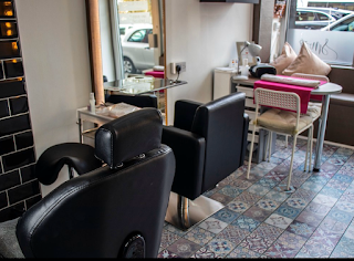 Broomhill Hair Boutique