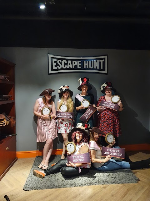 Escape Hunt Reading