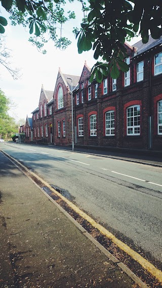 Victoria Road Primary School