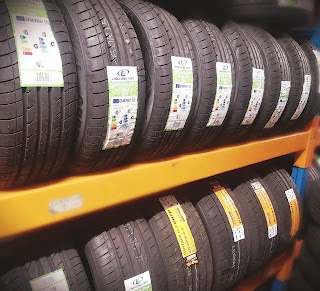Global Tyres & Servicing Centre - Walsall