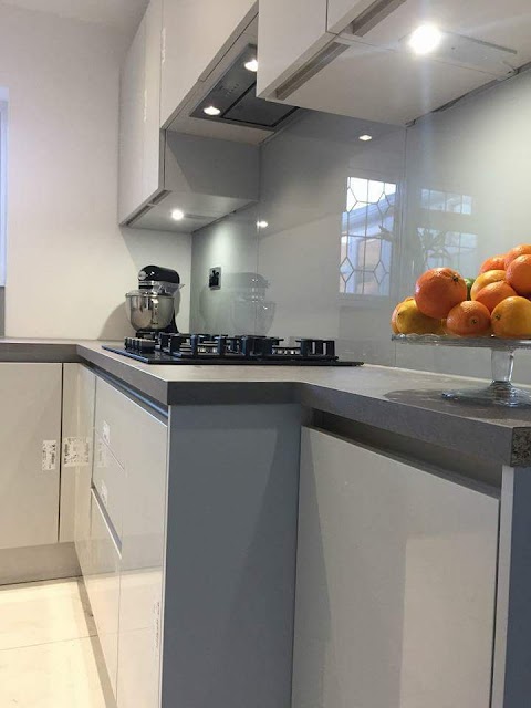 AK Kitchens & Bathrooms Wolverhampton