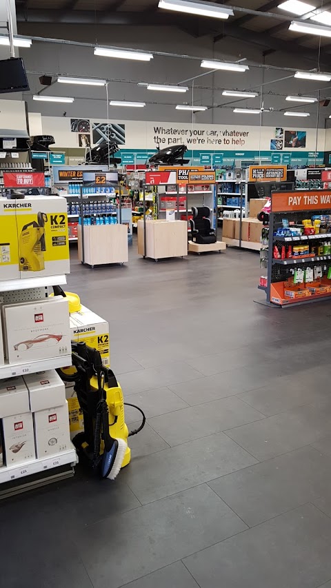 Halfords - Oldham