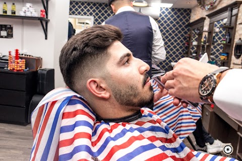 İstanbul barber Addlestone