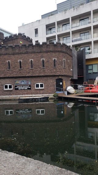 Camden Canals & Narrowboat Association - n.b. Tarporley