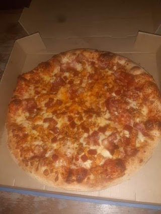 MENCOURI pizza