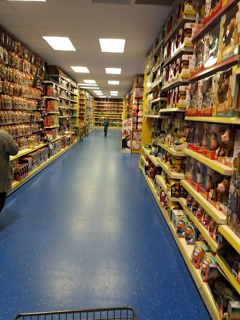 Smyths Toys Superstores