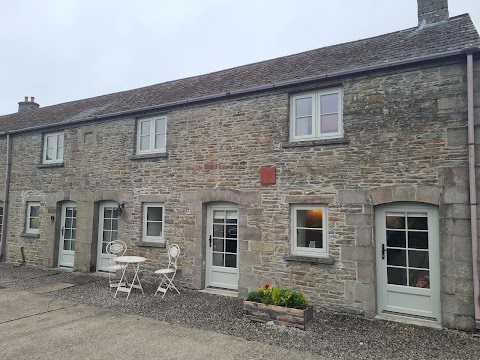 Cilhendre Fawr Farm Cottages