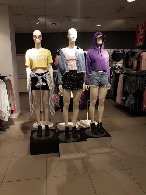 H&M