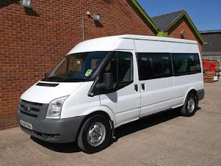 London minibus hire