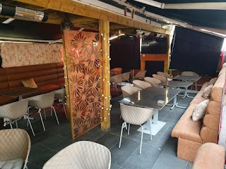 Manzil Lounge