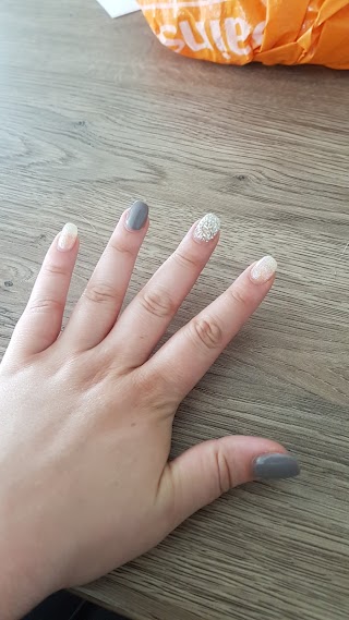 Bangor Nails & Spa