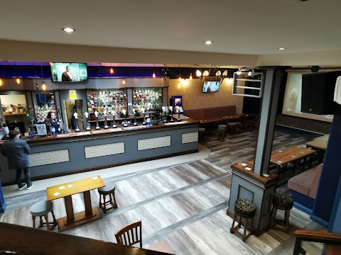 Crown Sports Bar