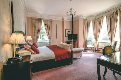 Hollin House Hotel & Restaurant