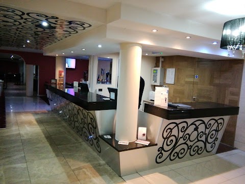 Ramada by Wyndham Oldbury Birmingham