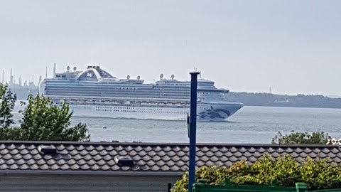 Waverley Park Holiday Centre