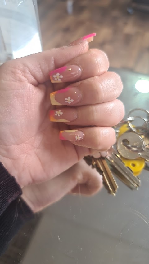 A & Em Nails