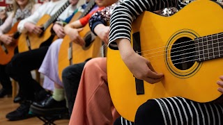 Adele Rosić School of Classical Guitar