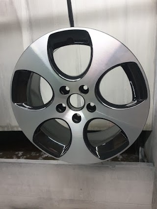 DJ Alloy Wheel Diamond Cut Refurbishment & Powder Coating Services