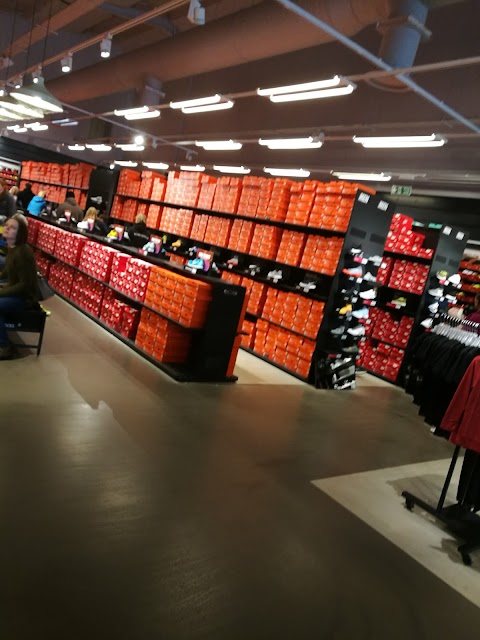 Nike Factory Store