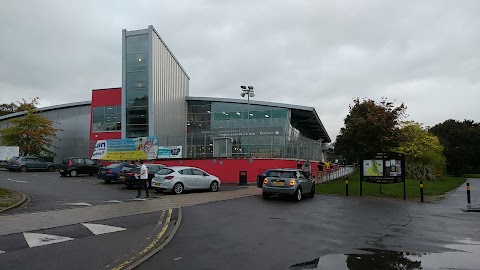 Pingles Leisure Centre