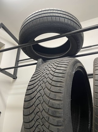 Drivy Tyres