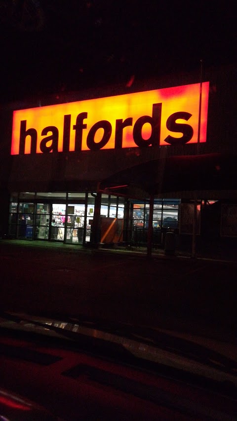 Halfords - Penarth Road (Cardiff)