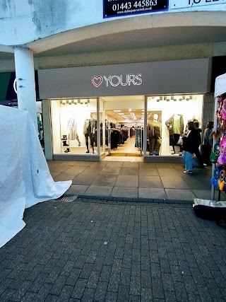 Yours Clothing