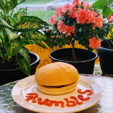 Rumbles House Cafe