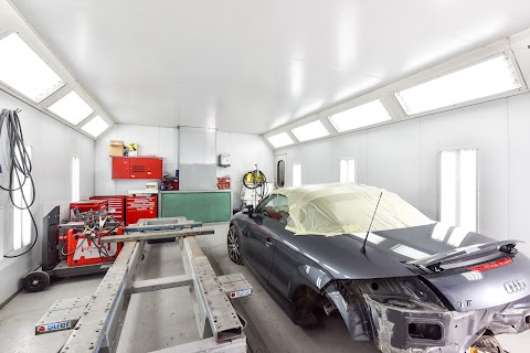 JCT600 Accident Repair Centre Bradford