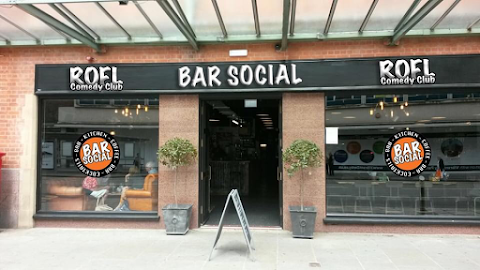 Bar Social