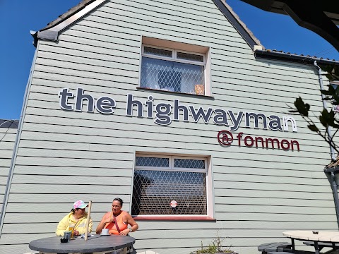 The Highwayman Inn