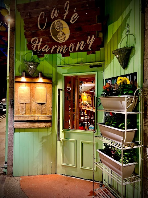 Cafe Harmony